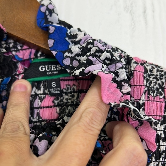Guess - Colorful Floral Printed Mock Neck Long Sleeve Blouse Size Small - Picture 10 of 12